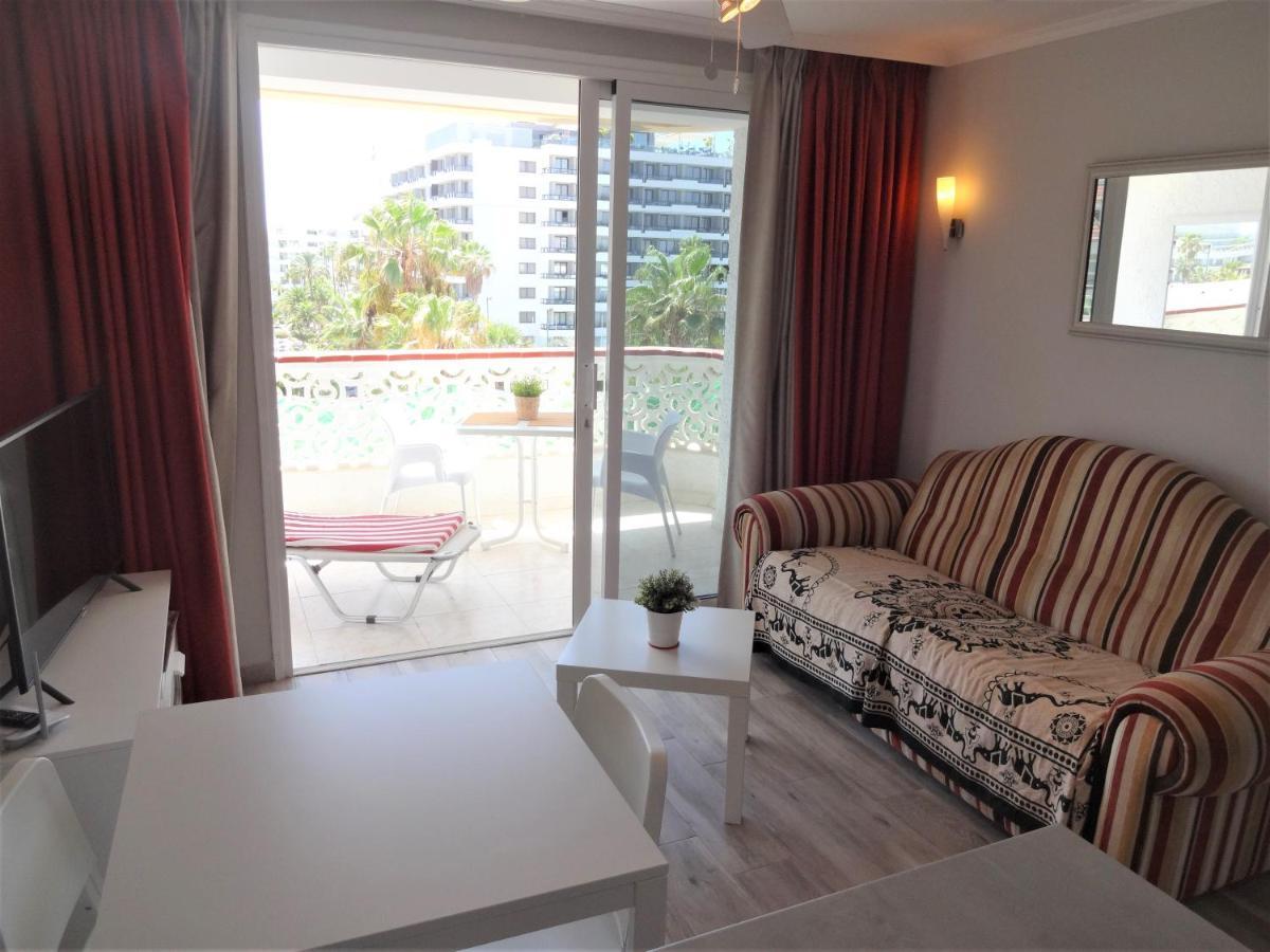 פלאייה דה לאס אמריקס Apartment With A Large South-Facing Balcony, Sea View And Wifi In Las Americas Center מראה חיצוני תמונה